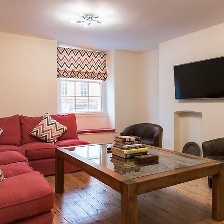 Luxury 3 Bed Flat In The Centre Of Woodstock Apartment Exterior photo