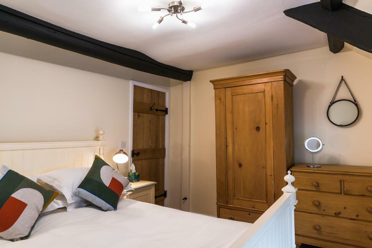 Luxury 3 Bed Flat In The Centre Of Woodstock Apartment Exterior photo