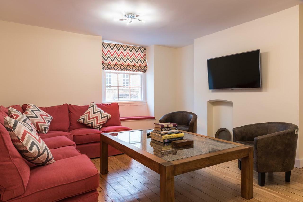 Luxury 3 Bed Flat In The Centre Of Woodstock Apartment Exterior photo